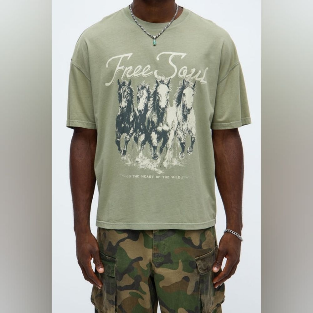 Free Soul Oversized Short Sleeve Tee - Picture 3 of 4